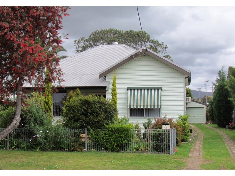 6 Barrett Avenue, Cessnock NSW 2325
