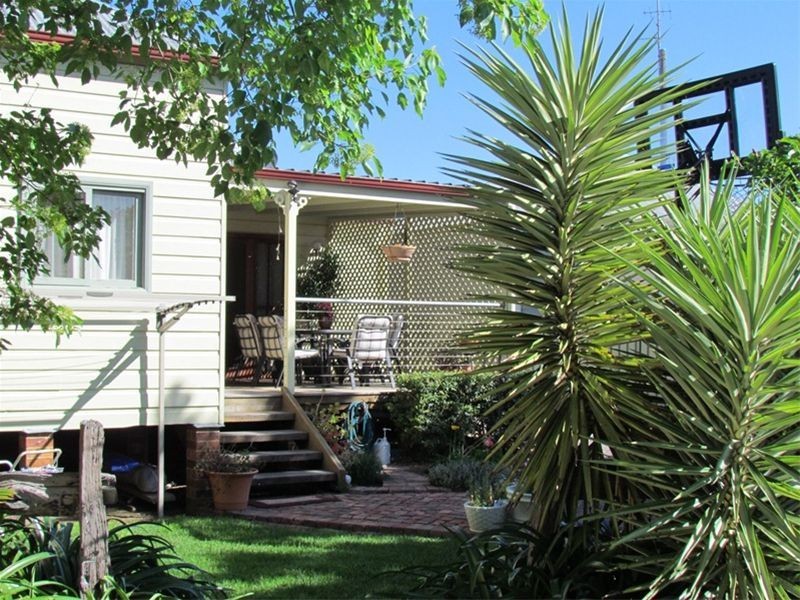 16 Shedden Street, Cessnock NSW 2325