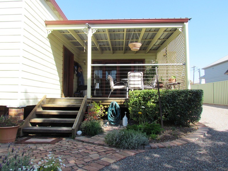 16 Shedden Street, Cessnock NSW 2325