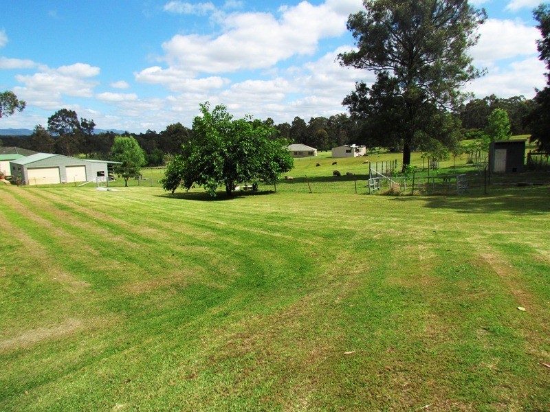 17 Jacaranda Grove, Elrington NSW 2325