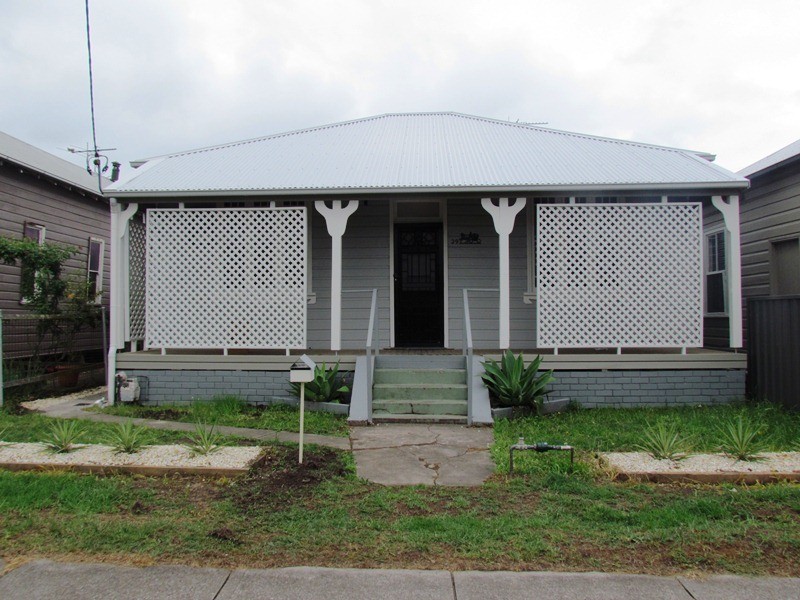 29 West Avenue, Cessnock NSW 2325
