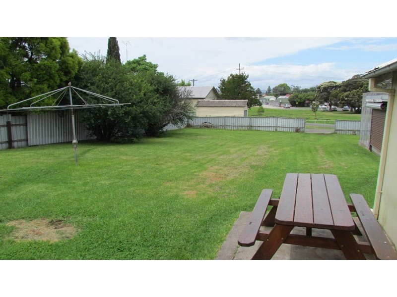 9 Aberdare Road, Cessnock NSW 2325