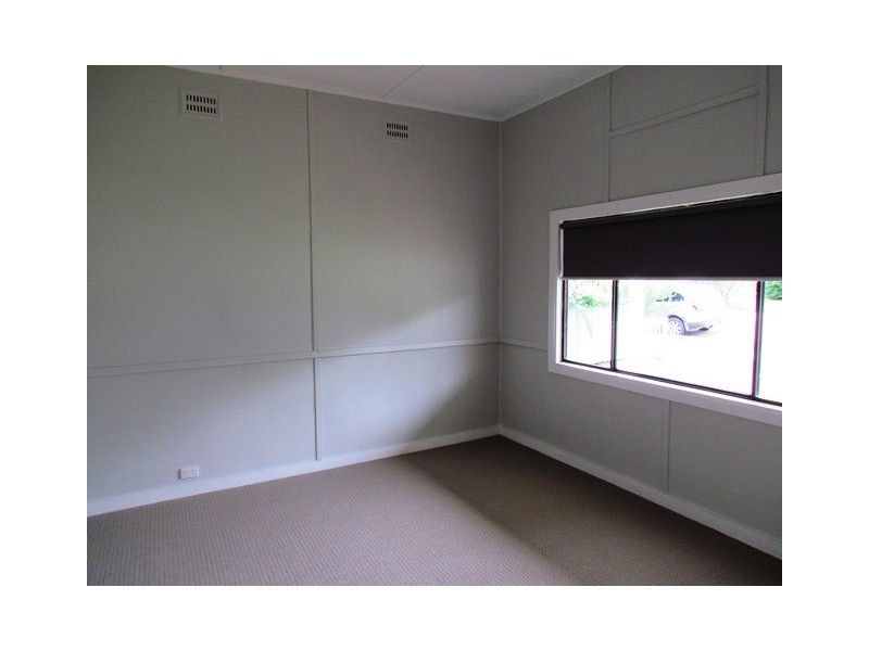 20 Moore Street, Cessnock NSW 2325