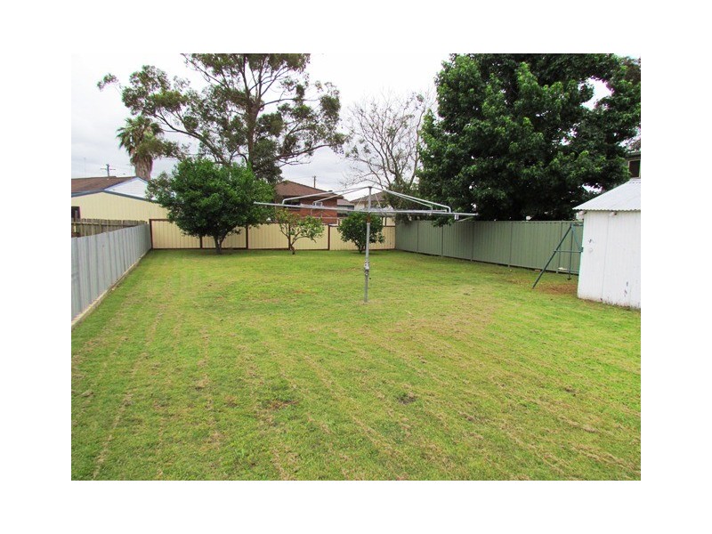 20 Moore Street, Cessnock NSW 2325