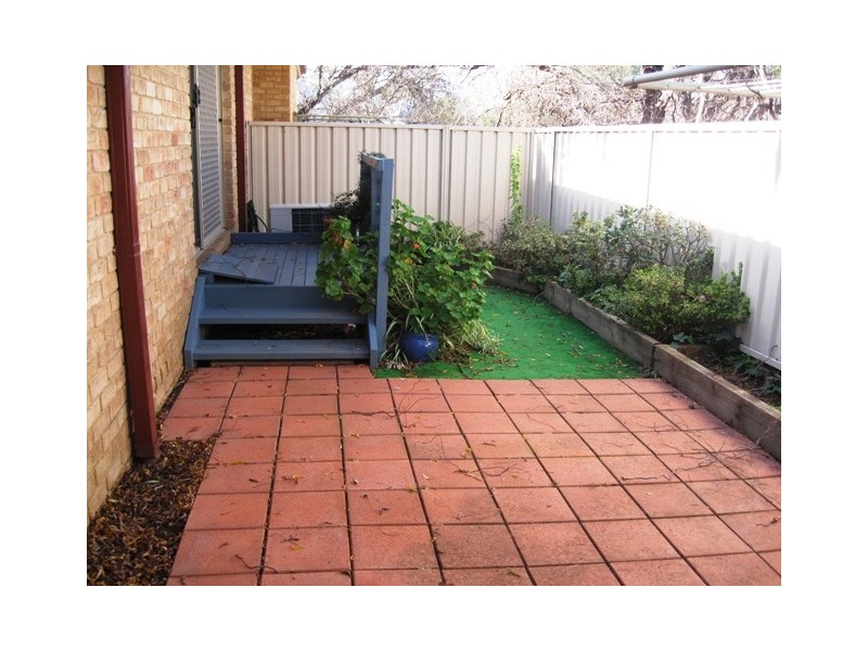 Unit 2, 8 Sports Avenue, Cessnock NSW 2325