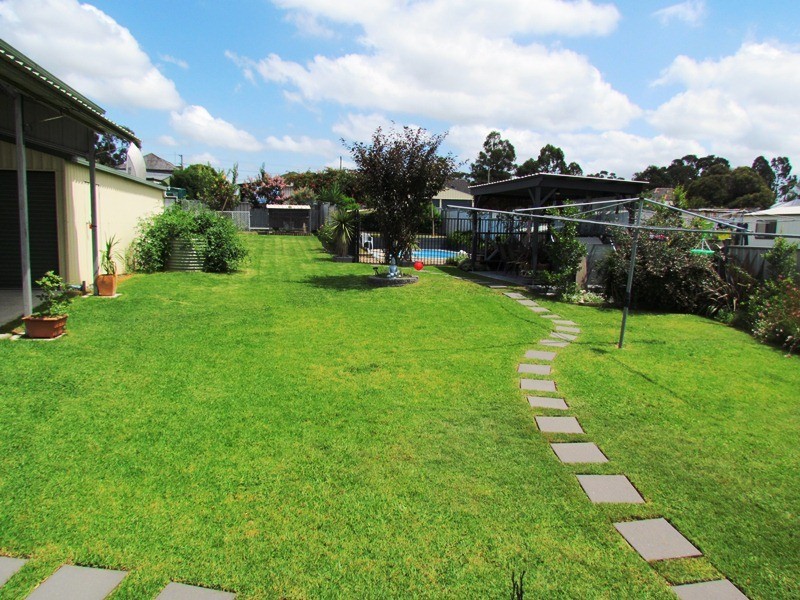 24 Pokolbin Street, Kearsley NSW 2325