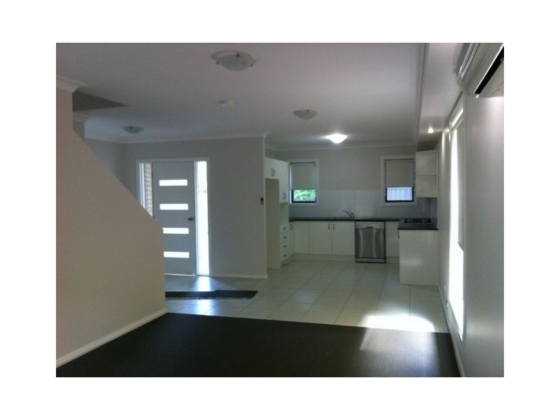 Unit 3/9 High Street, Cessnock NSW 2325