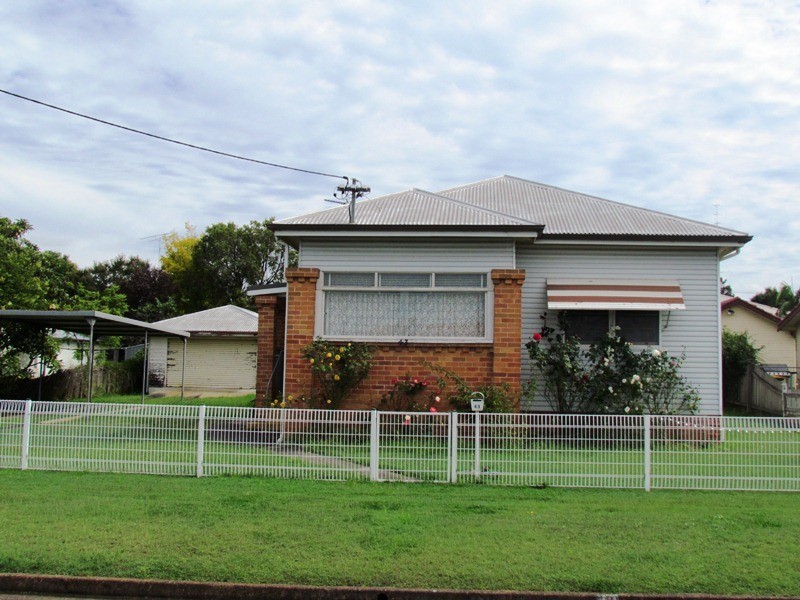 43 Love Street, Cessnock NSW 2325