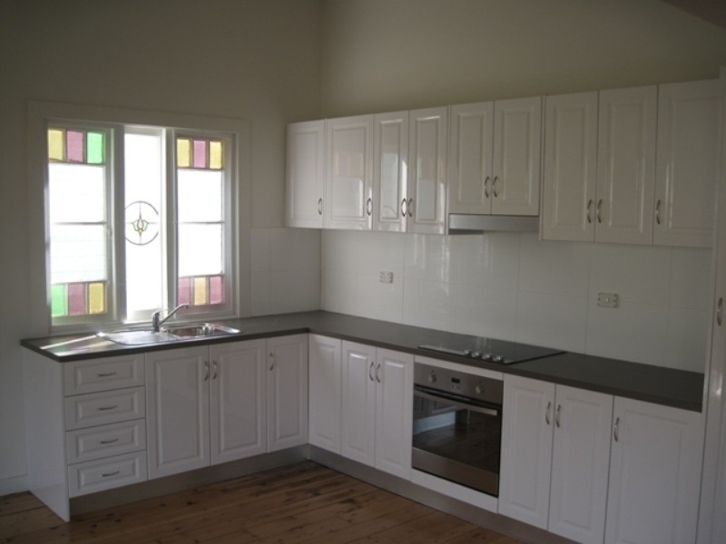 14 Francis Street, Cessnock NSW 2325