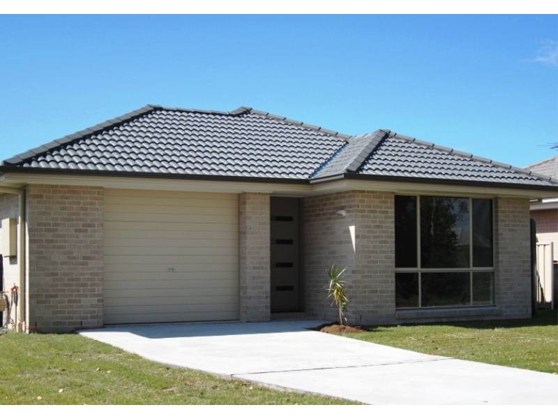 14 Garland Road, Cessnock NSW 2325