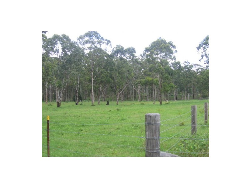 1057  Wollombi Road, Millfield NSW 2325