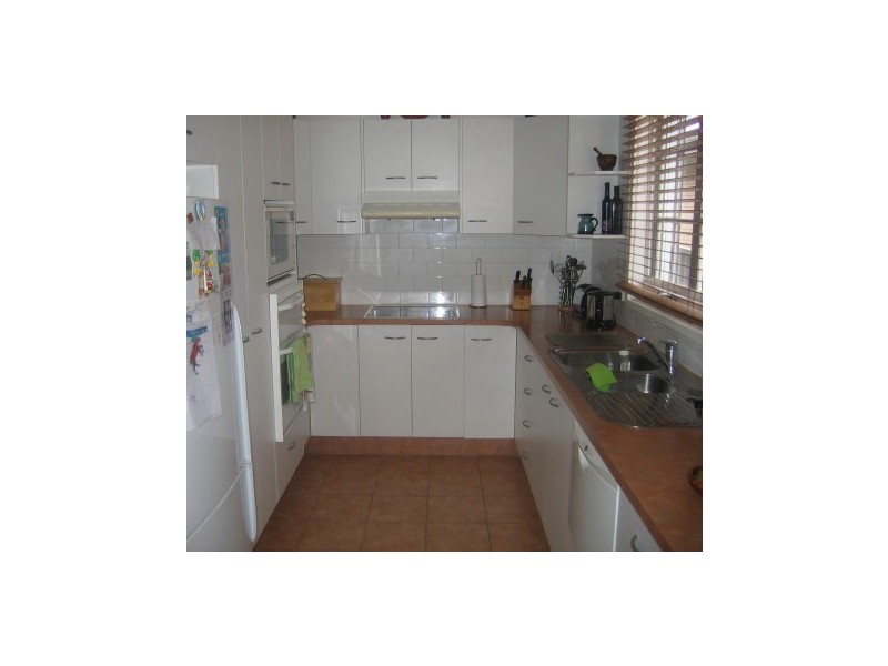 1  Burnett Street, Cessnock NSW 2325