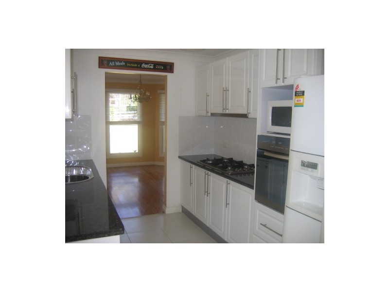 10  Austral Street, Nulkaba NSW 2325