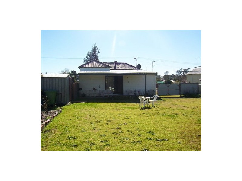 23  McFarlane Street, Cessnock NSW 2325