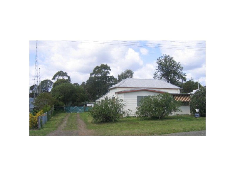1  Daniel Street, Cessnock NSW 2325