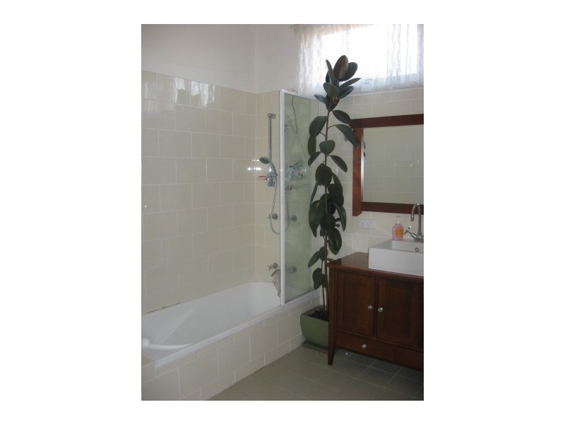 4 Catherine Street, Cessnock NSW 2325