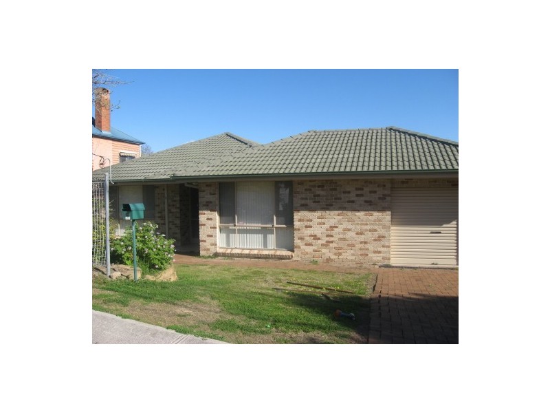 9  Cooper Street, Cessnock NSW 2325