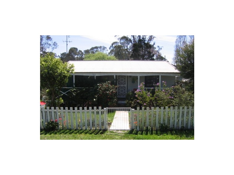 22 John Street, Ellalong NSW 2325