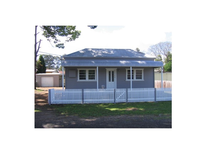 20  Elizabeth Street, Abermain NSW 2326