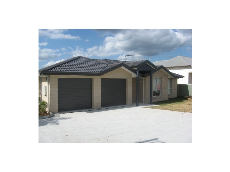 42A  Anzac Avenue, Cessnock NSW 2325