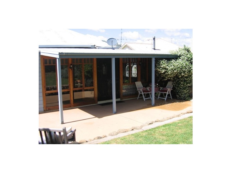 63 Boomerang Street, Cessnock NSW 2325