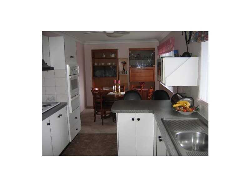 2  West Avenue, Cessnock NSW 2325