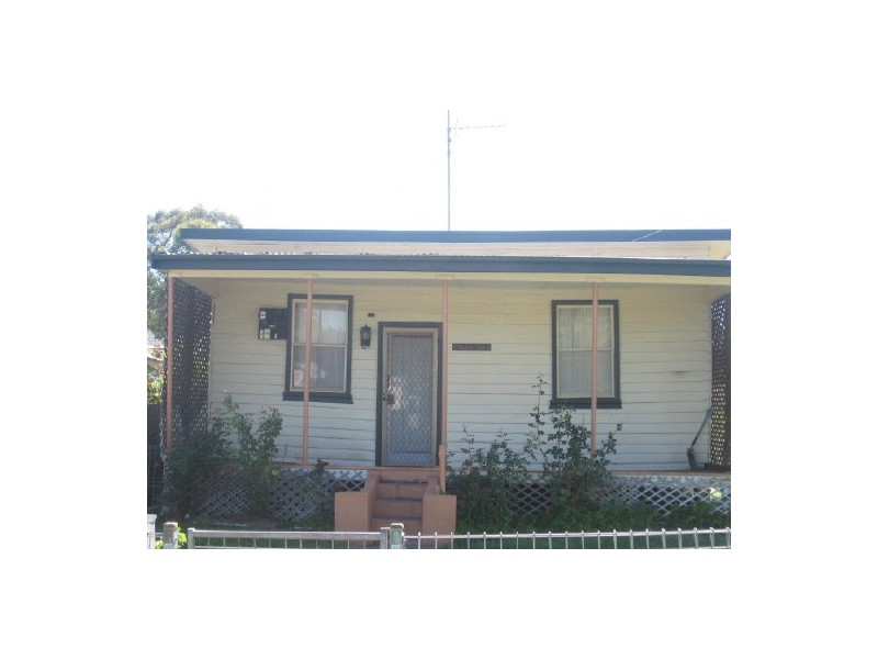 30  Long Street, Cessnock NSW 2325