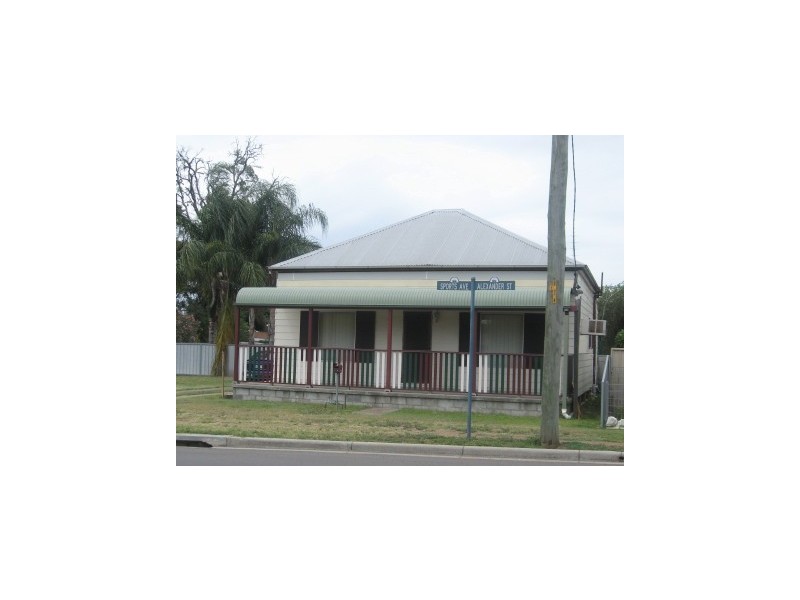 18  Alexander Street, Cessnock NSW 2325