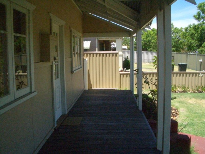 8 Gerard Street, East Victoria Park WA 6101