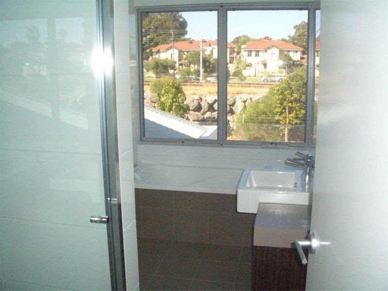 3 Mytilene Drive, Victoria Park WA 6100