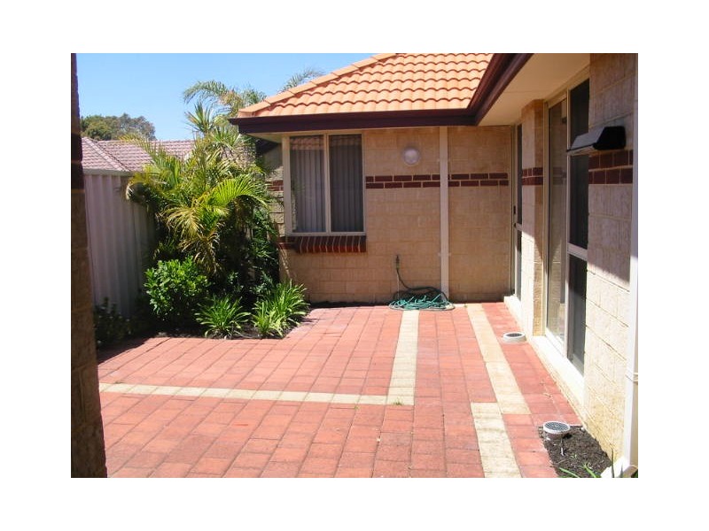 2/10 Blair Athol Street, East Victoria Park WA 6101