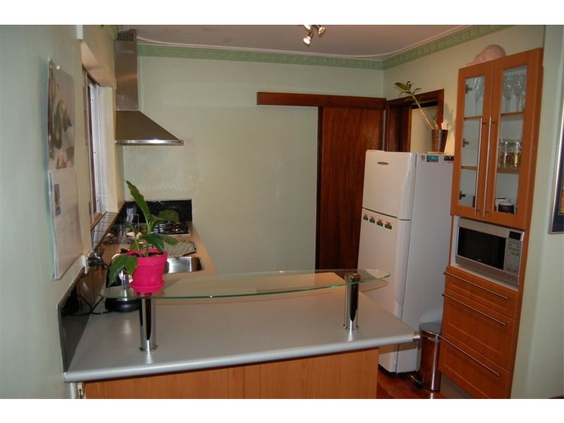48 Norman Street, St James WA 6102