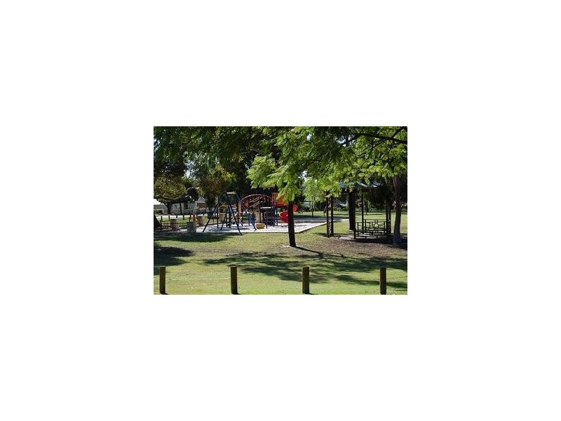 11A Hitchcock Street, St James WA 6102