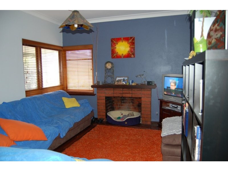 18 Beesley Street, East Victoria Park WA 6101