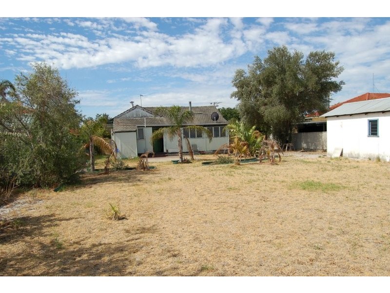 89 Renou Street, East Cannington WA 6107