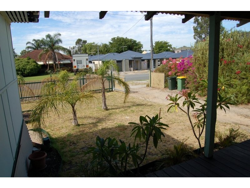 89 Renou Street, East Cannington WA 6107