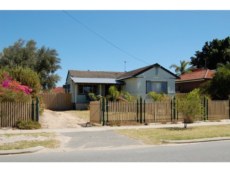 89 Renou Street, East Cannington WA 6107