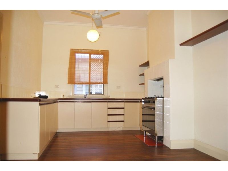 222 Berwick Street, Victoria Park WA 6100