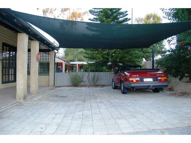 222 Berwick Street, Victoria Park WA 6100
