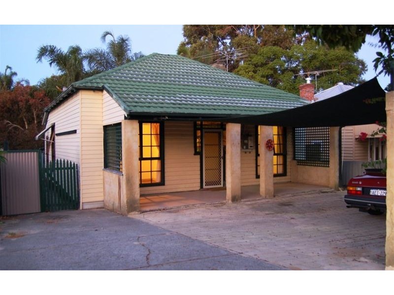 222 Berwick Street, Victoria Park WA 6100