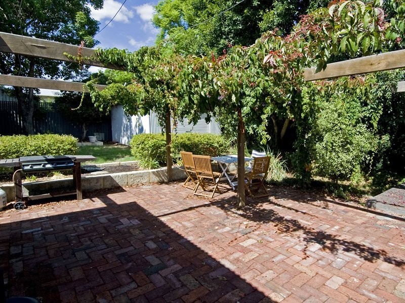 52 Kent Street, East Victoria Park WA 6101