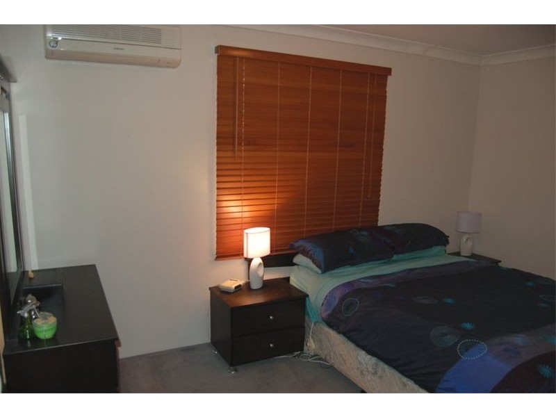 8/13 Norman Street, St James WA 6102