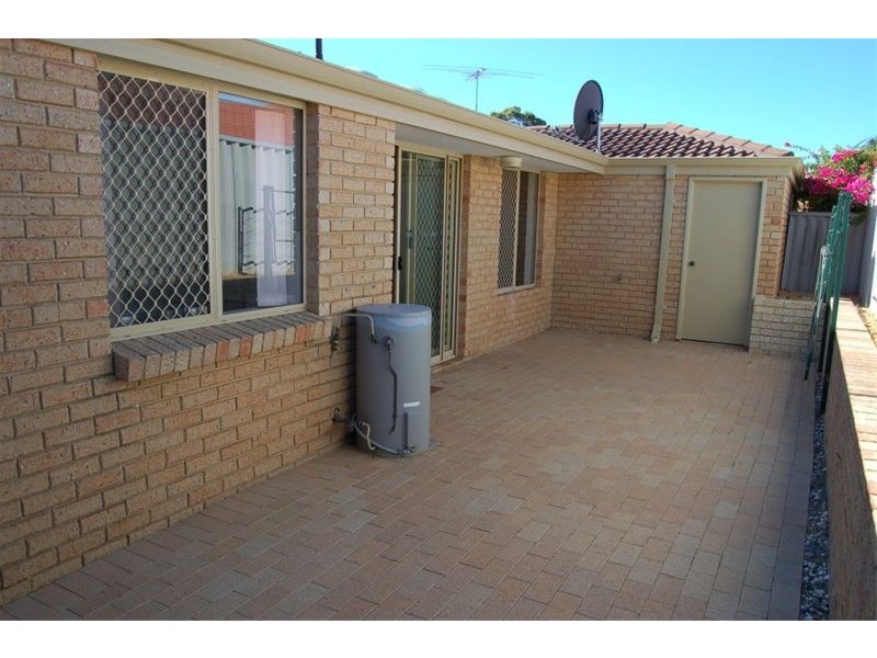 23/20 Alday Street, St James WA 6102