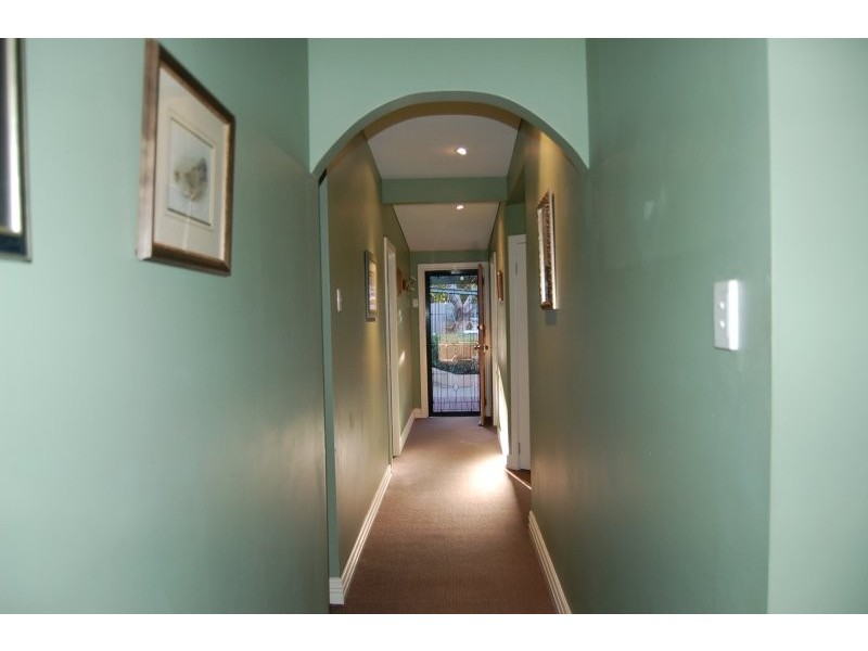 49 Coolgardie Street, St James WA 6102