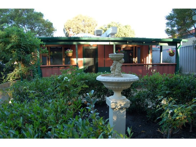 49 Coolgardie Street, St James WA 6102