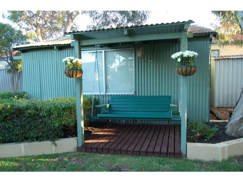 49 Coolgardie Street, St James WA 6102