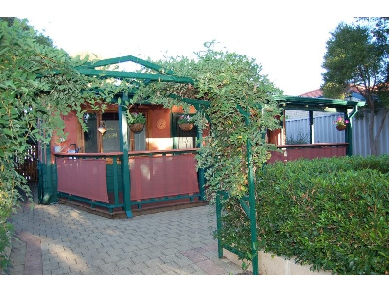 49 Coolgardie Street, St James WA 6102