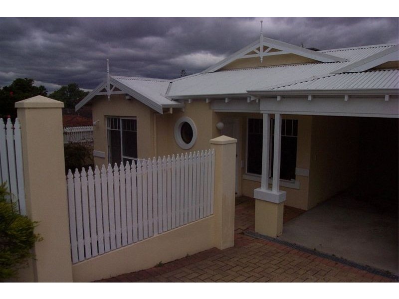 1/50 McMillan Street, Victoria Park WA 6100