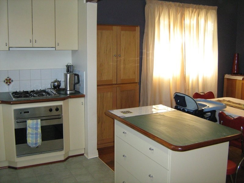 31 Manchester Street, Victoria Park WA 6100