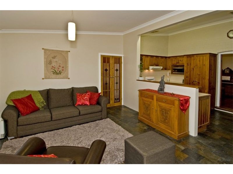 52 Lichfield Street, Victoria Park WA 6100